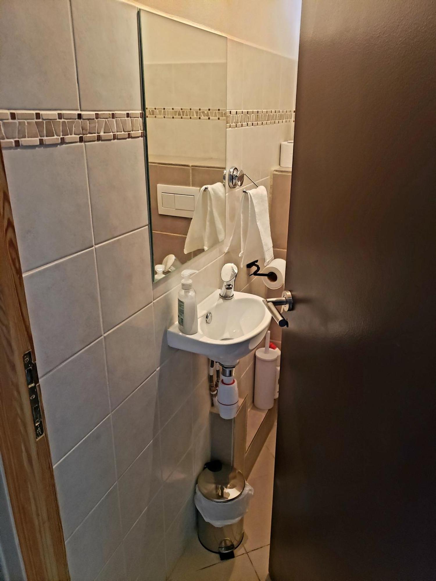 Air-Conditioned Residential Suite From 1 To 6 - Bathtubs In Rooms - Wifi - Kitchen - Laundry - Self-Arrival - Parking อาวีญง ภายนอก รูปภาพ