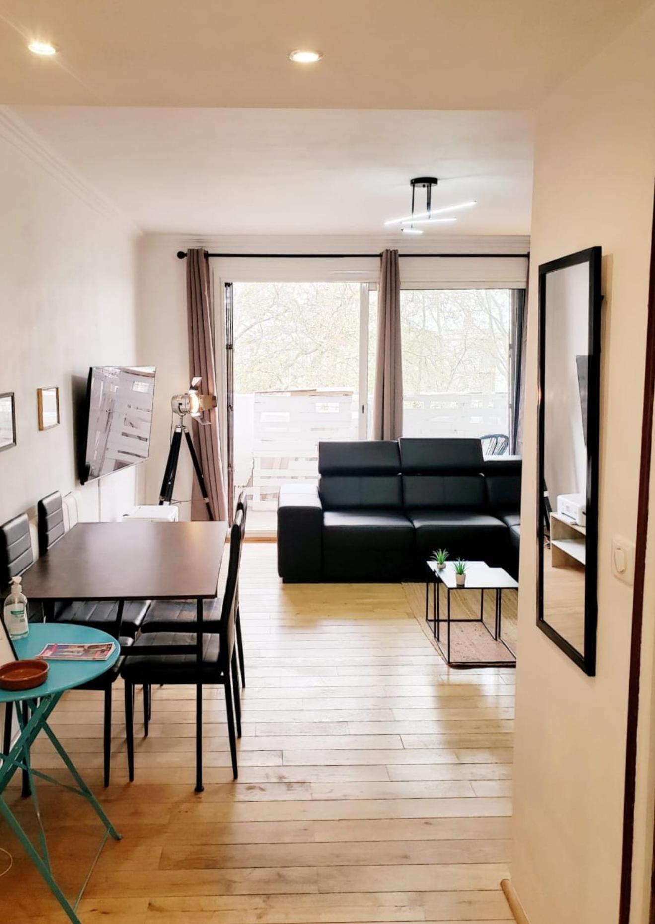 Air-Conditioned Residential Suite From 1 To 6 - Bathtubs In Rooms - Wifi - Kitchen - Laundry - Self-Arrival - Parking อาวีญง ภายนอก รูปภาพ